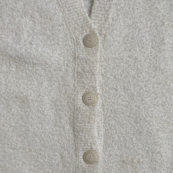 Oversized Button Up Cardigan - Picture 6 of 8